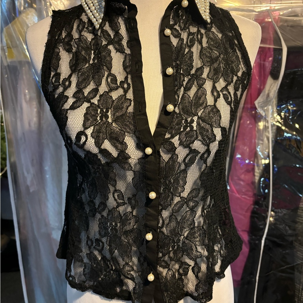 Pearl & Black Lace Sleeveless Top